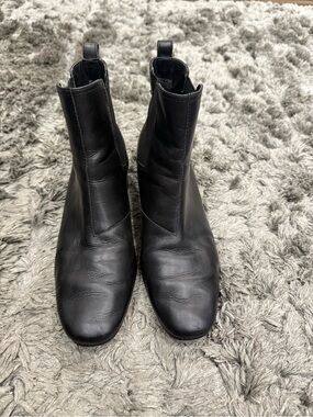 H by Halston Black Chelsea boots